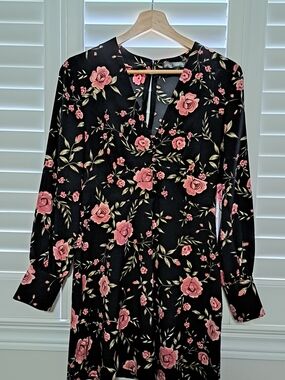 Dynamite Black Long-Sleeve Dress with Pink Rose Print
